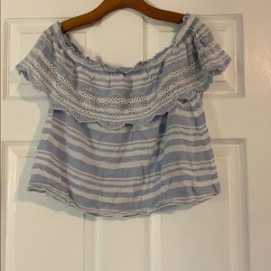 XX SOLD XX AE || off shoulder top